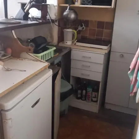 Dans Un Atelier D'artiste *